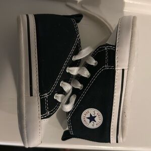Converse Crib Shoes size 4